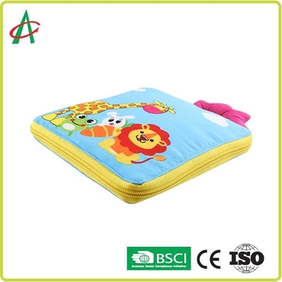 Illustrations adorables molles du livre 22cm d'activité de bébé de bande dessinée de broderie