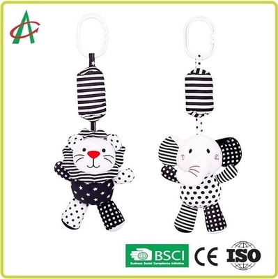 Jouets accrochants de hochet de bébé de 19CM, jouets de poussette d'OEM pour le bébé
