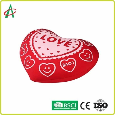 57*56*65cm Toy Pillow mou, oreiller EN71 en forme de coeur